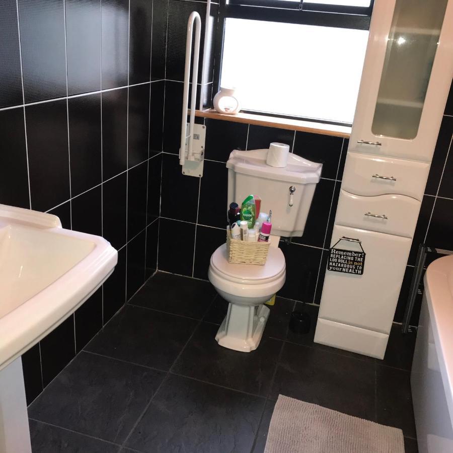 Pat'S Place Apartment Ballaghaderreen ภายนอก รูปภาพ